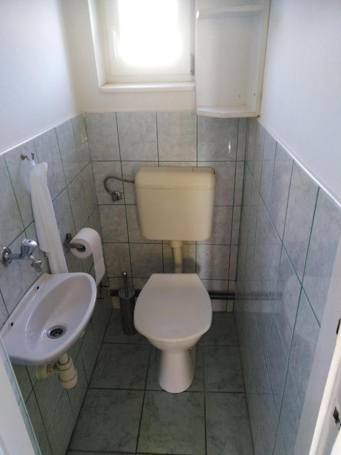 Arinza Apartman Vendeghaz Mezokovesd ภายนอก รูปภาพ